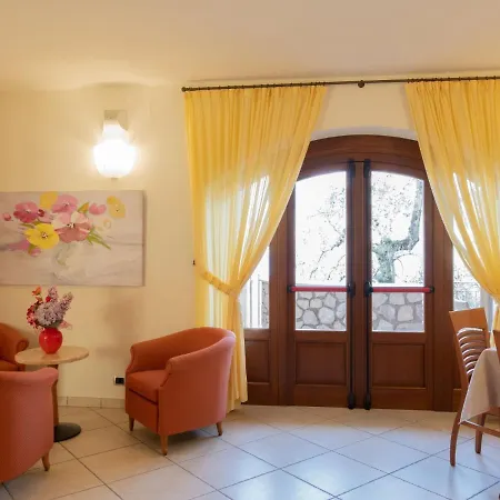 Locazione Turistica Casa Maria-5 By Interhome *